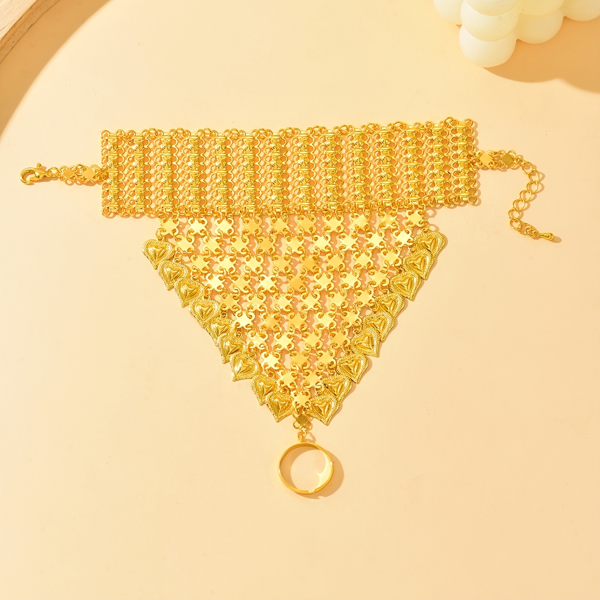 Heart-Shaped Tassel Ethnic Bracelet with Golden Detailing
